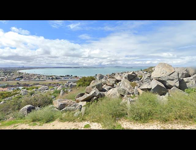970M² VACANT LAND FOR SALE IN SALDANHA HEIGHTS